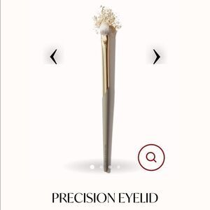 ❣️5/$50 Complex Culture Precision Eyelid Makeup Brush